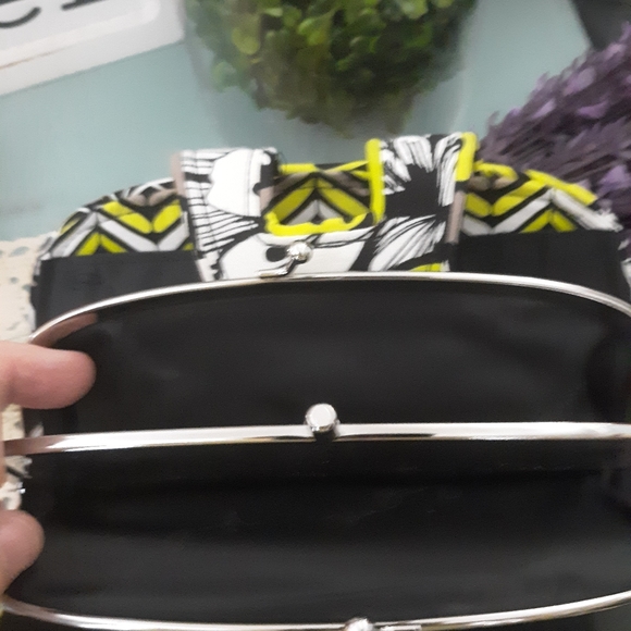 Vera Bradley wallet - Picture 3 of 3